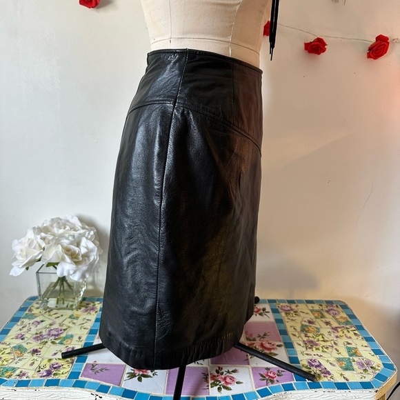 Vintage Ed Battah Elegant Black Buttery Leather Black Skirt M L 10 - Picture 6 of 10
